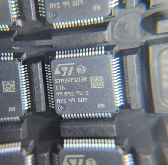 STM32F103RCT6